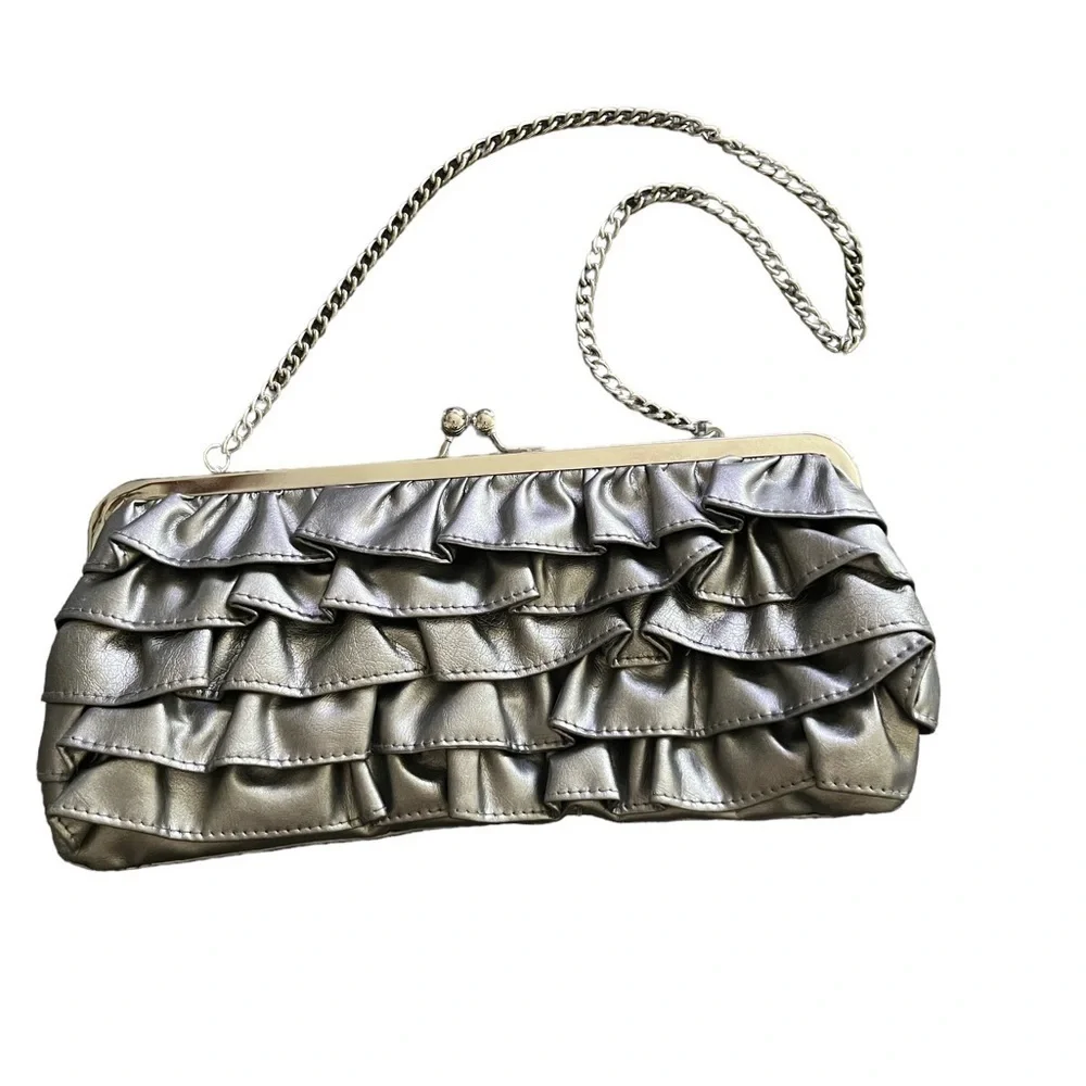 Daisy Fuentes Silver Ruffle Clutch Purse (perfect for Prom or Wedding)